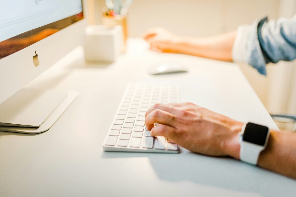 austin-distel-Imc-IoZDMXc-unsplash Gama Milano – Ristrutturazioni, Forniture e Servizi Edili